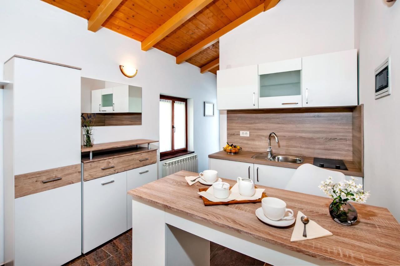Apartments Carmelo Rovinj Eksteriør bilde
