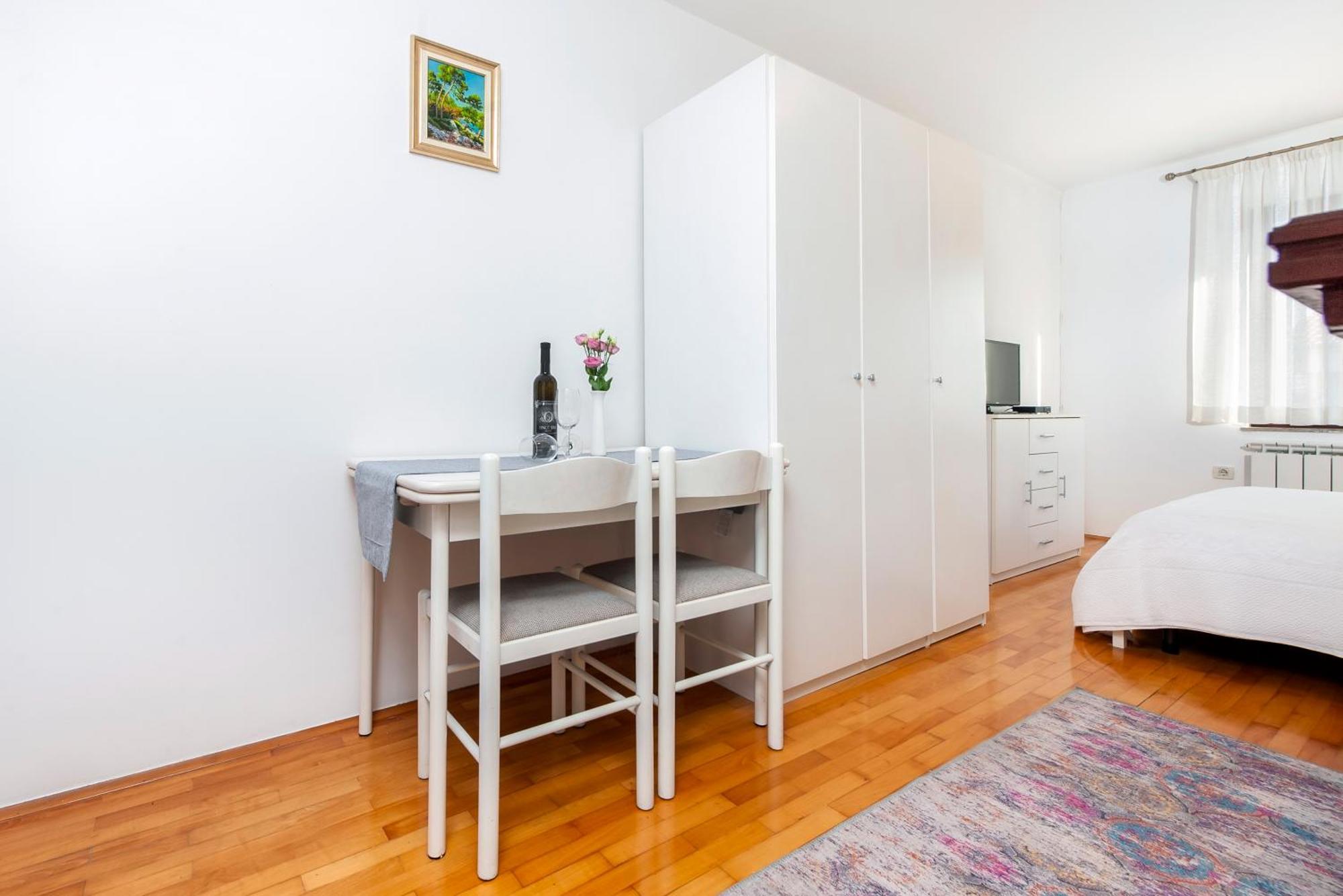 Apartments Carmelo Rovinj Eksteriør bilde