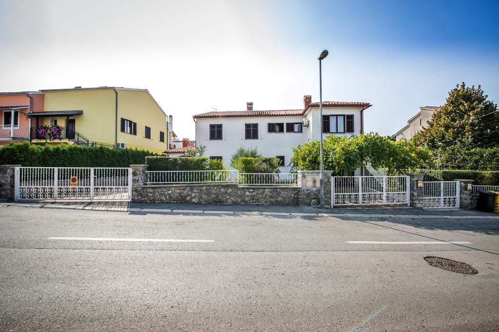 Apartments Carmelo Rovinj Eksteriør bilde